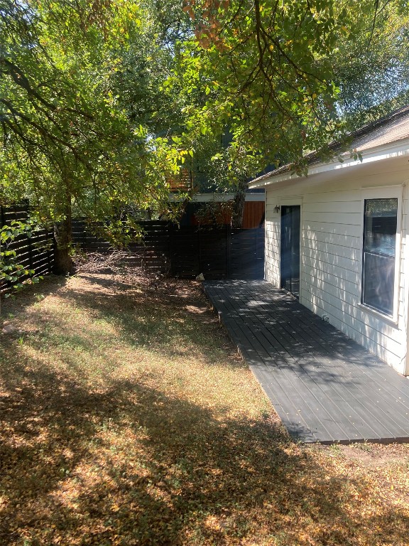 2911 East 13th Street, Unit B Austin, TX 78702 - Photo 3 of 13