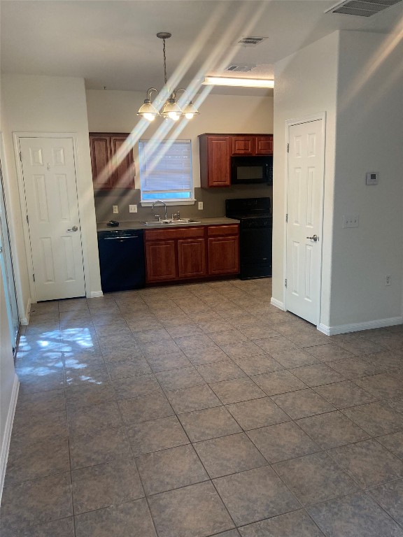 2911 East 13th Street, Unit B Austin, TX 78702 - Photo 5 of 13