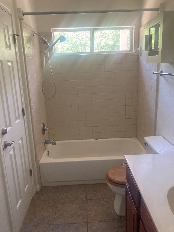 2911 East 13th Street, Unit B Austin, TX 78702 - Photo 7 of 13