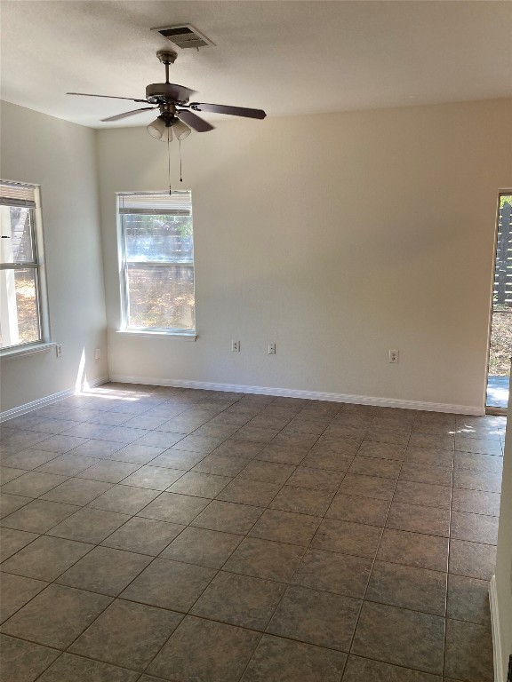 2911 East 13th Street, Unit B Austin, TX 78702 - Photo 9 of 13