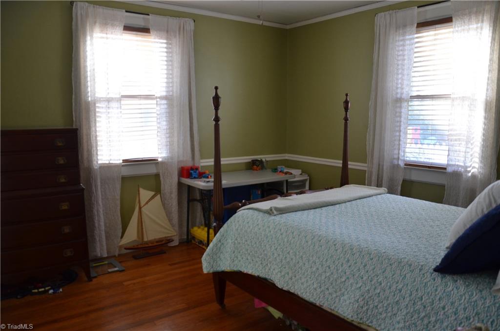 2201 Gordon Road High Point, NC 27265 - Photo 9 of 20 Main Level Bedroom + Full Bath