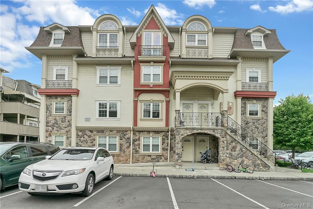 8 Elm Street, Unit 112 Spring Valley, NY 10977 - Photo 2 of 28 8 Elm Street #112, Spring Valley NY