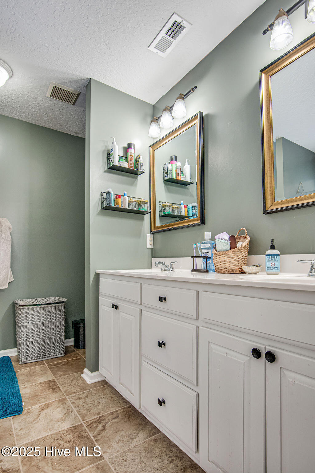 1154 East Davis Road Jacksonville, NC 28546 - Photo 59 of 66 DSC_3872