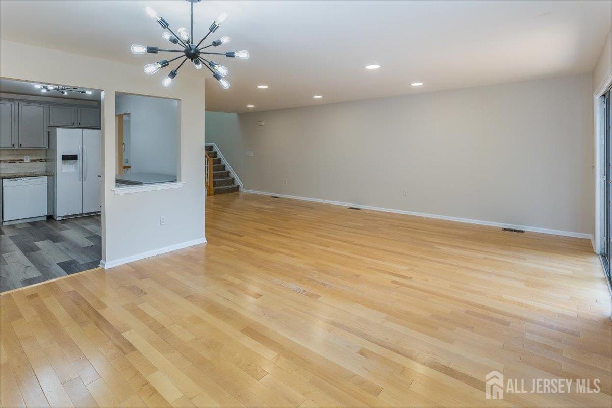3 Rozalyn Lane Old Bridge, NJ 08879 - Photo 12 of 44 Gallery Image 12