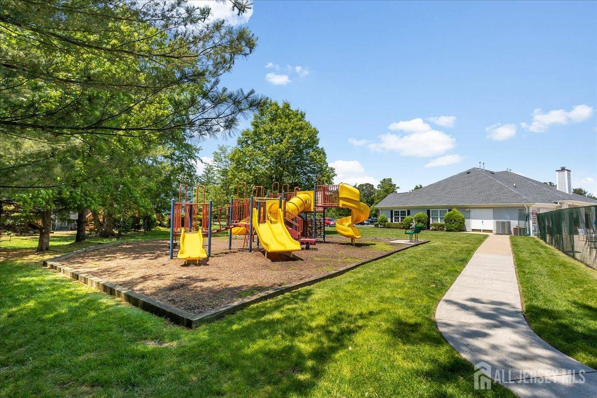 3 Rozalyn Lane Old Bridge, NJ 08879 - Photo 41 of 44 Gallery Image 41