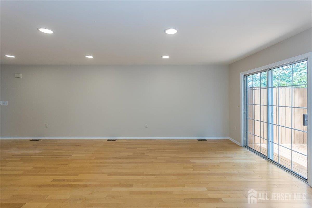3 Rozalyn Lane Old Bridge, NJ 08879 - Photo 6 of 44 Gallery Image 6
