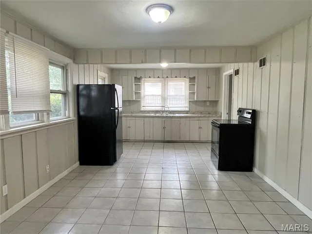 $119,900 | 3904 Jane Avenue, St. Ann, MO 63074