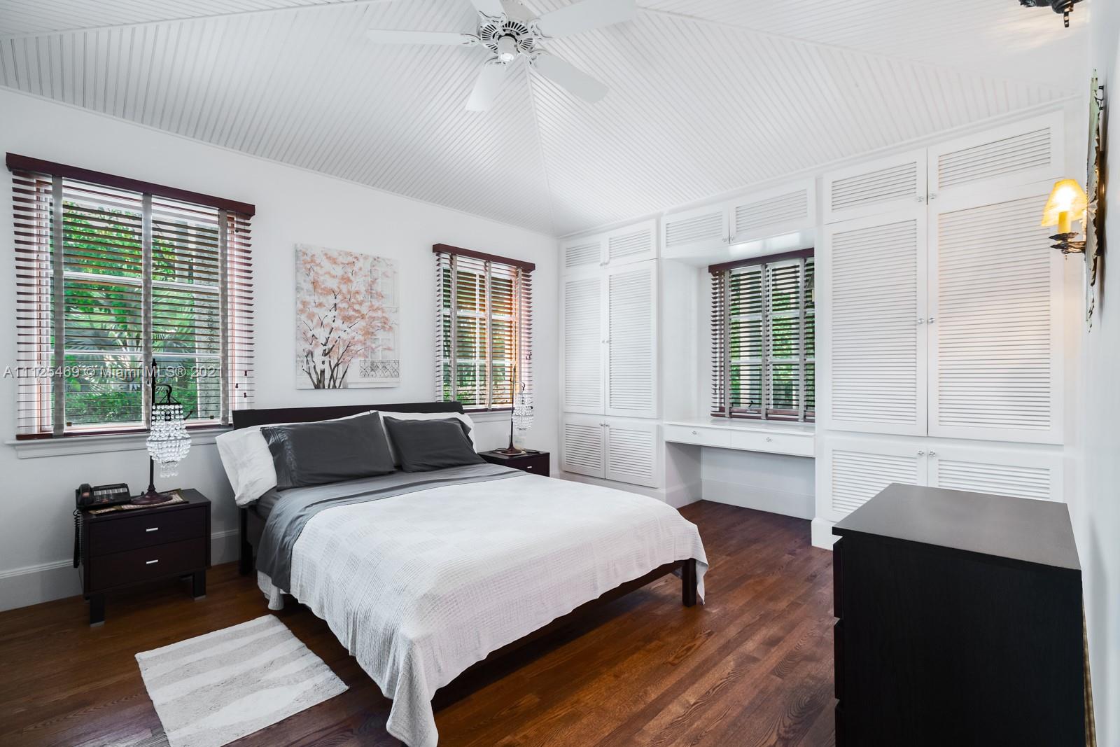 3029 Brickell Avenue Miami, FL 33133 - Photo 41 of 41 a bedroom with a bed and a window