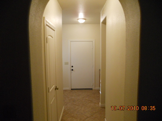 9760 East Flanders Road Mesa, AZ 85207 - Photo 3 of 5 c