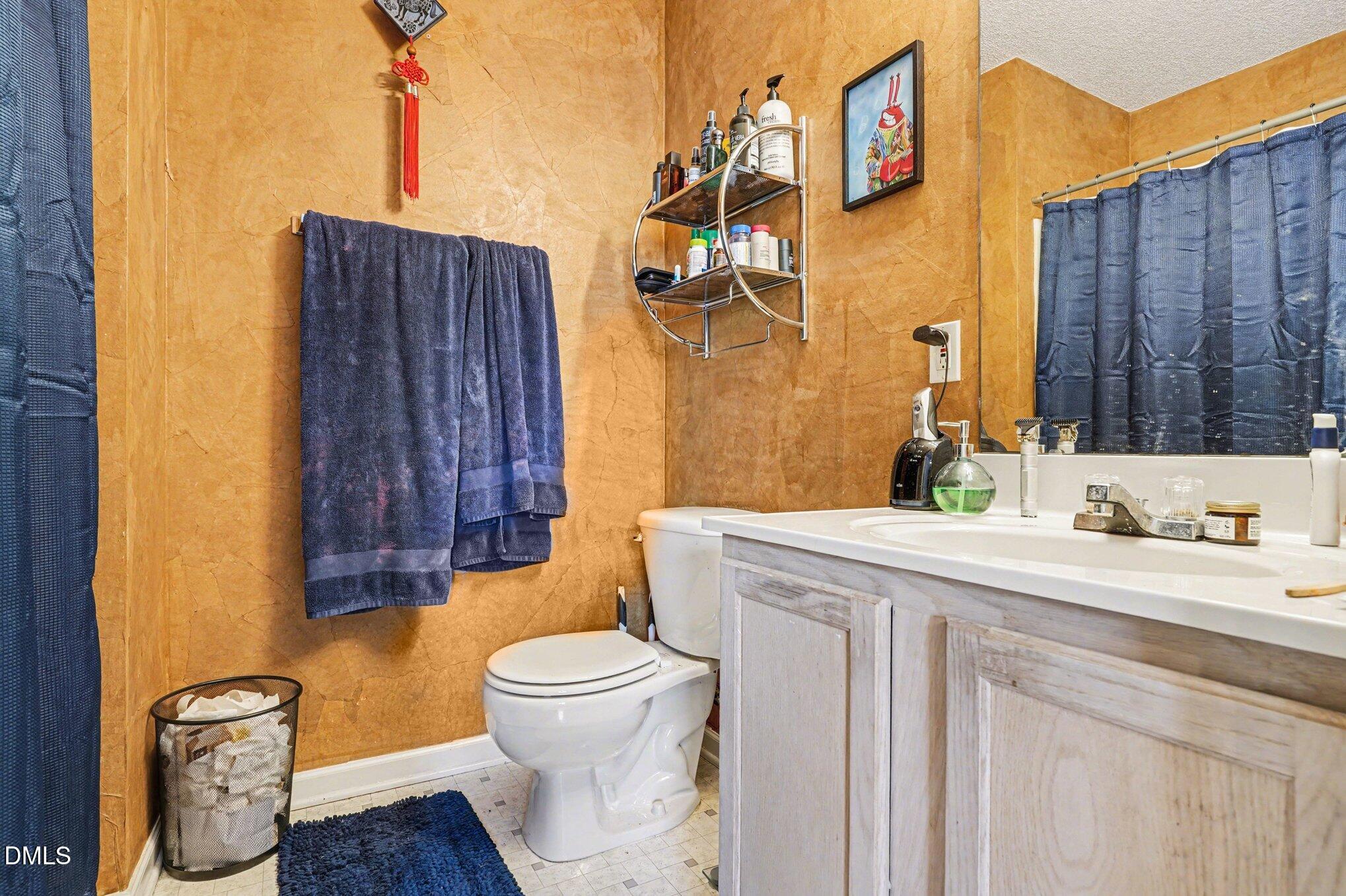 1305 Kent Road, Unit 202 Raleigh, NC 27606 - Photo 7 of 16 007_file_5404