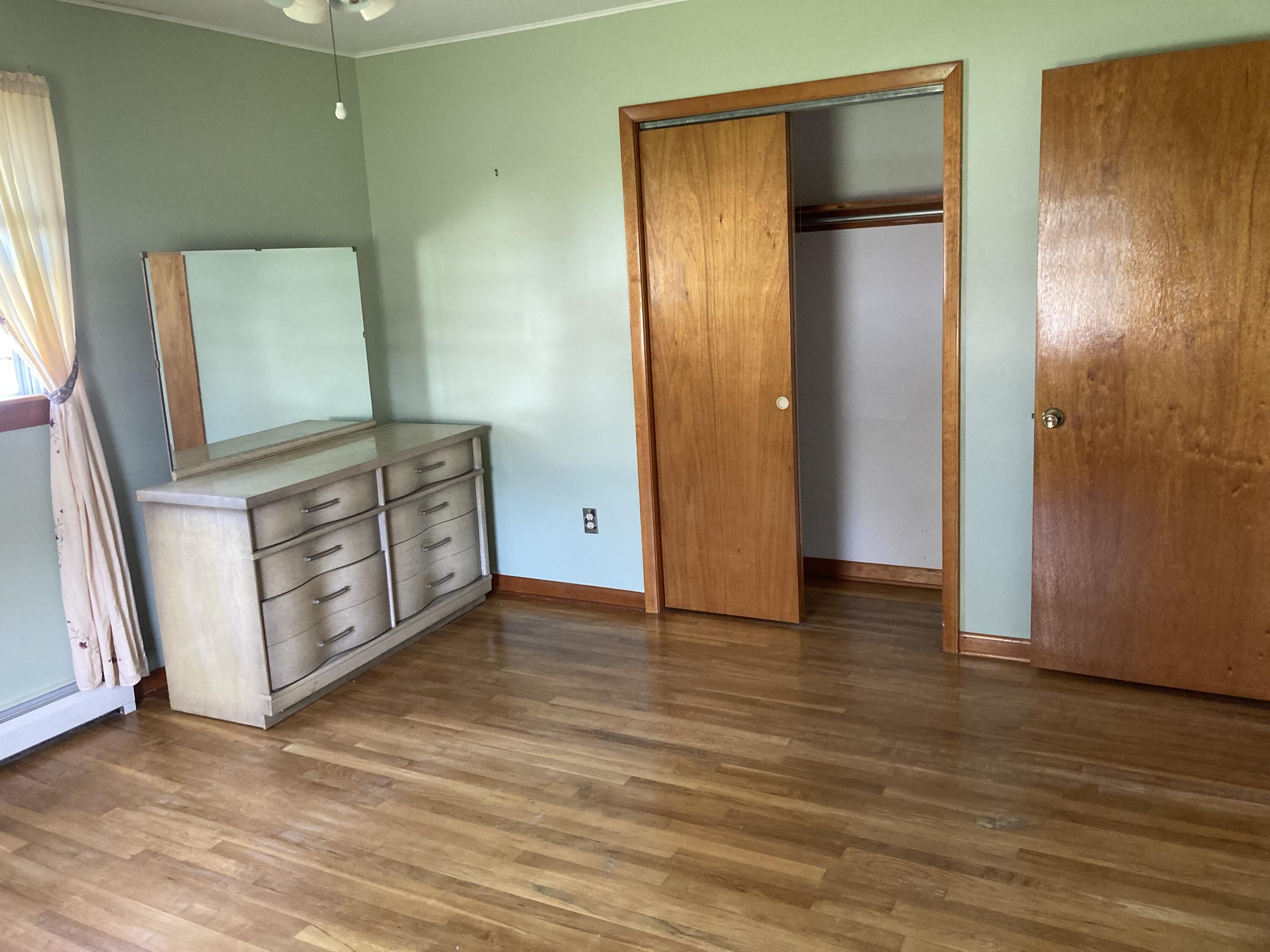 60 Banker Road Morrisonville, NY 12962 - Photo 9 of 17 Gallery Image 9