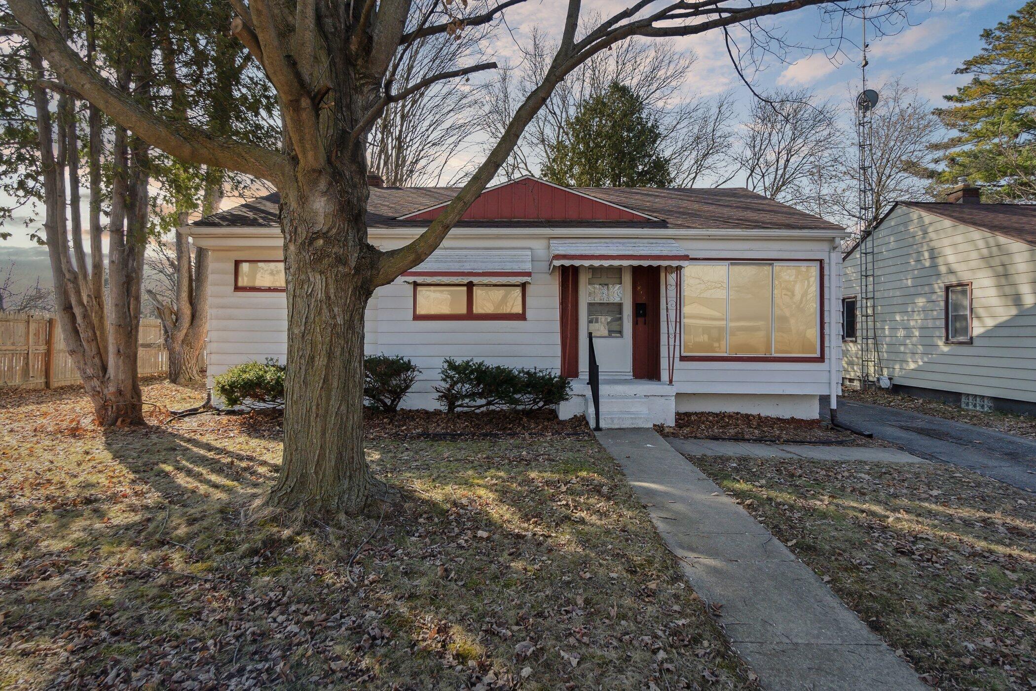 3842 Risedorph Avenue Flint, MI 48506 - Photo 1 of 28 3842-Risedorph-Ave-Flint-MI-48506-Window
