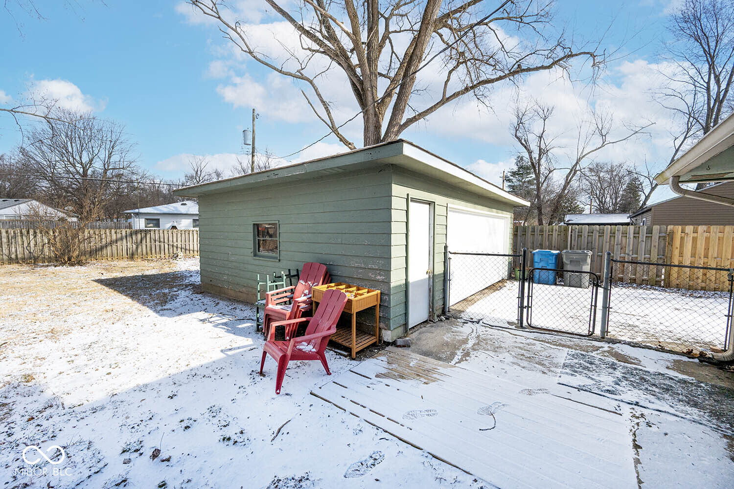 1924 Randall Road Indianapolis, IN 46240 - Photo 5 of 19