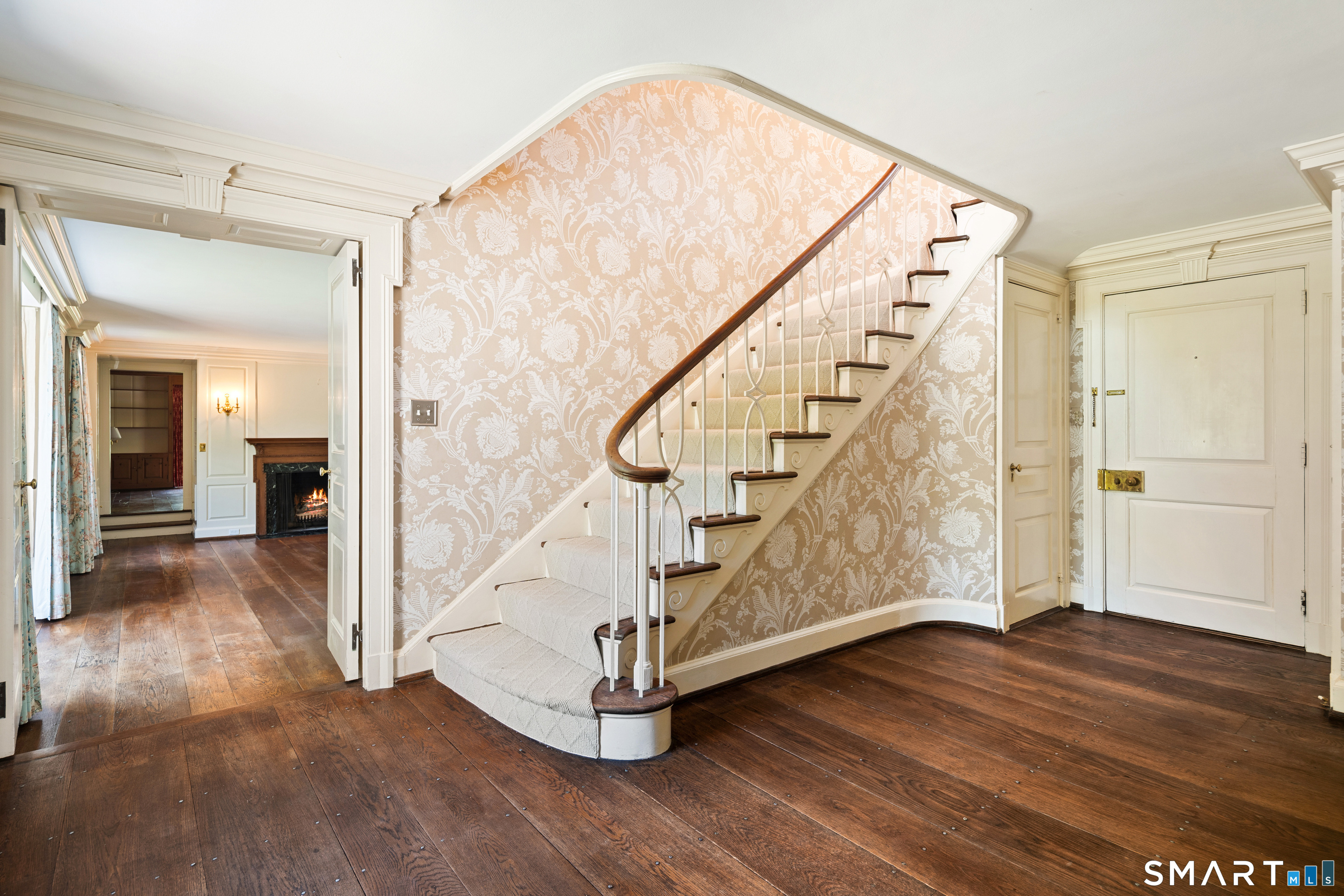 30 Inwood Road Darien, CT 06820 - Photo 4 of 9