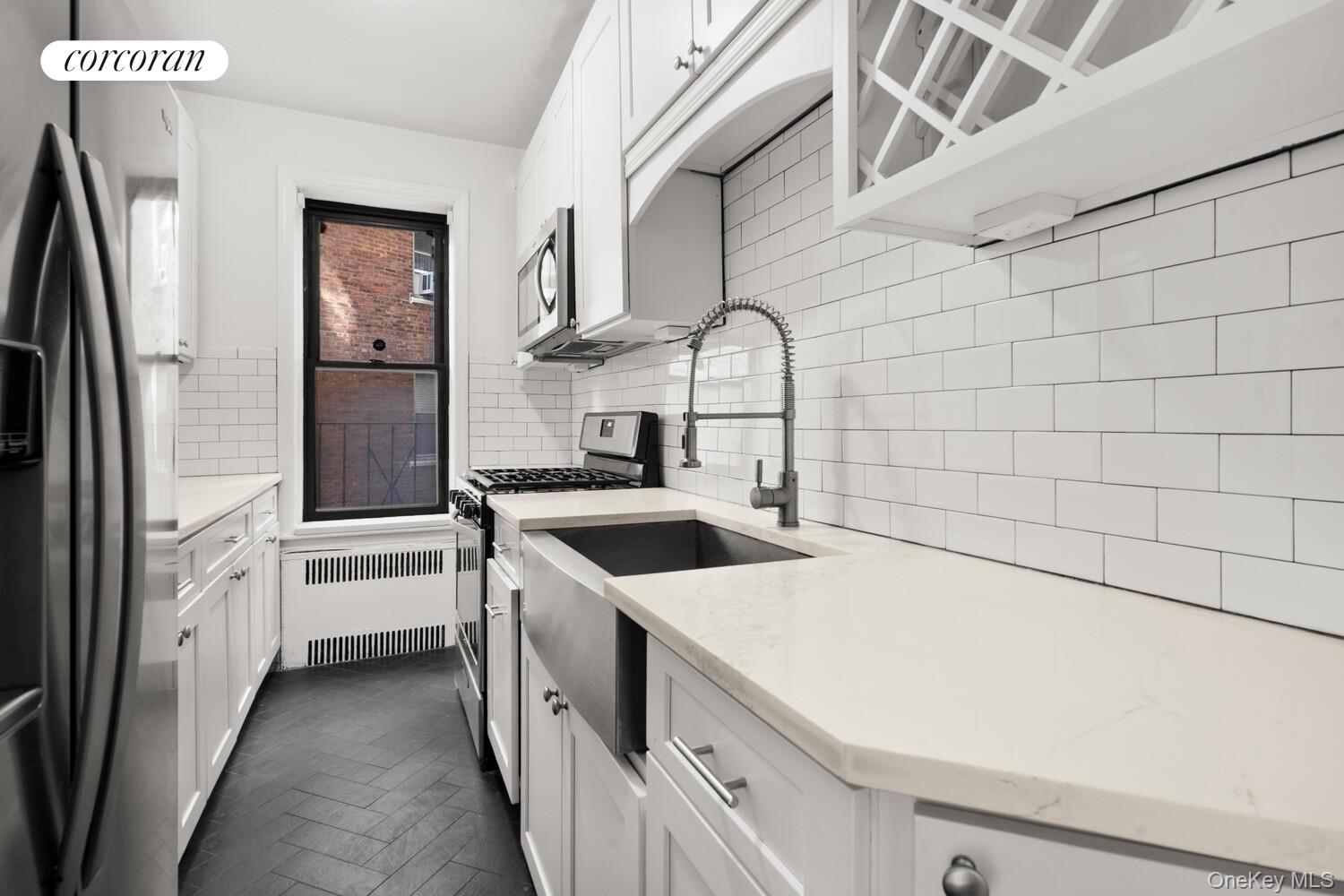124-16 84th Road, Unit 2C Queens, NY 11415 - Photo 3 of 9