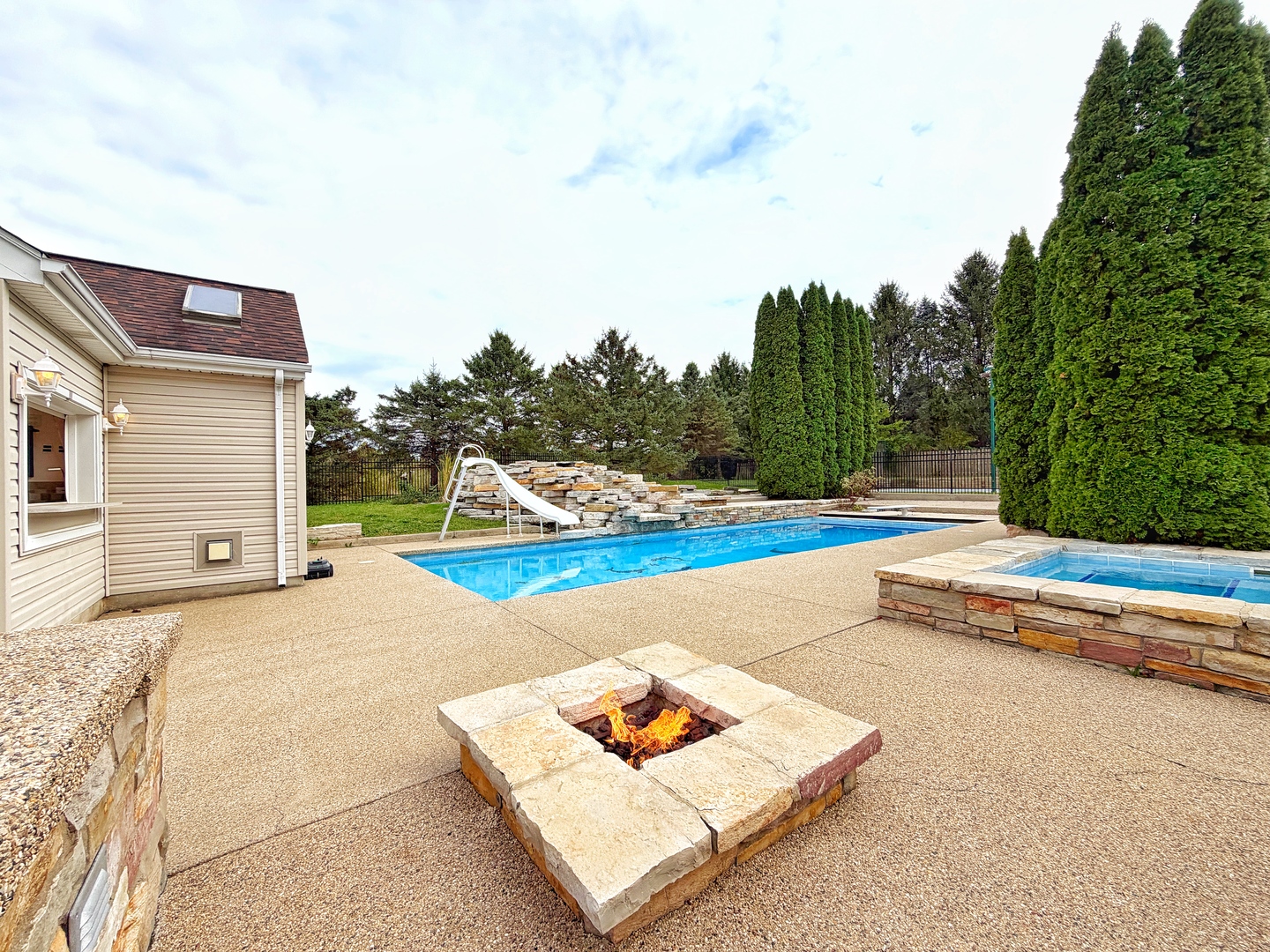 704 North Rose Farm Road Woodstock, IL 60098 - Photo 40 of 64