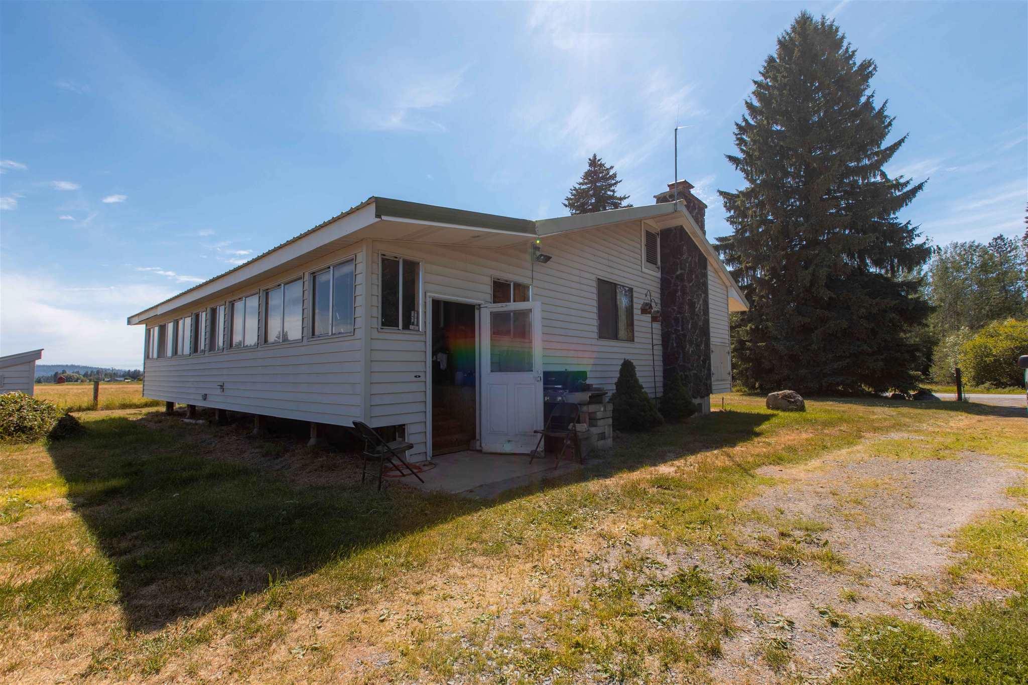 2042 Allen Road Elk, WA 99009 - Photo 12 of 50