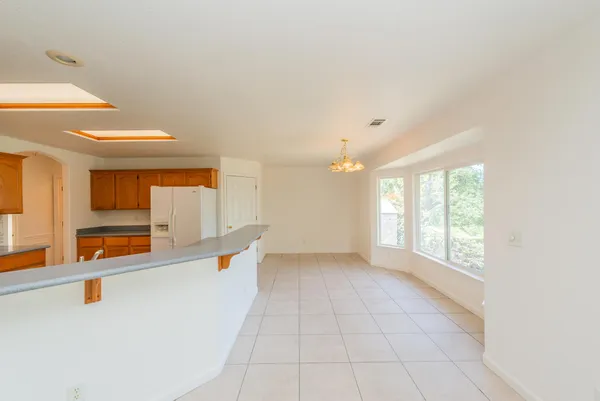 $375,000 | 188 Woodcliff Drive, Redding, CA 96003