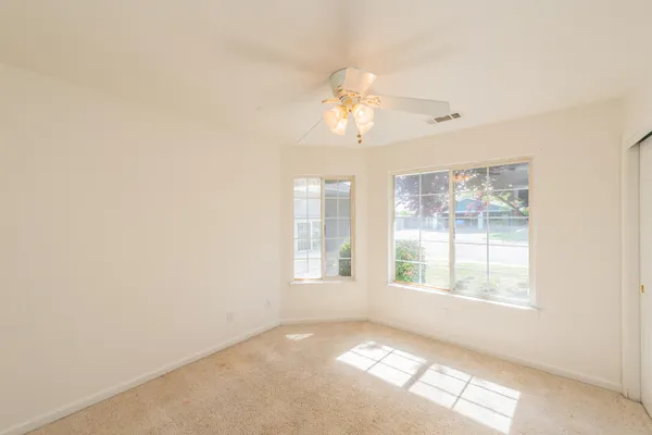 $375,000 | 188 Woodcliff Drive, Redding, CA 96003