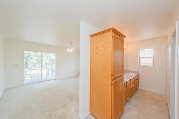 $375,000 | 188 Woodcliff Drive, Redding, CA 96003