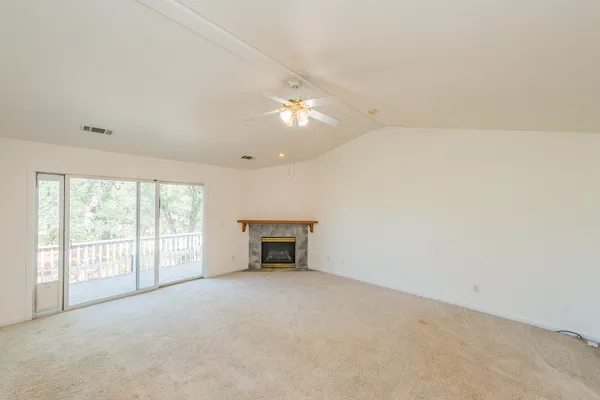 $375,000 | 188 Woodcliff Drive, Redding, CA 96003