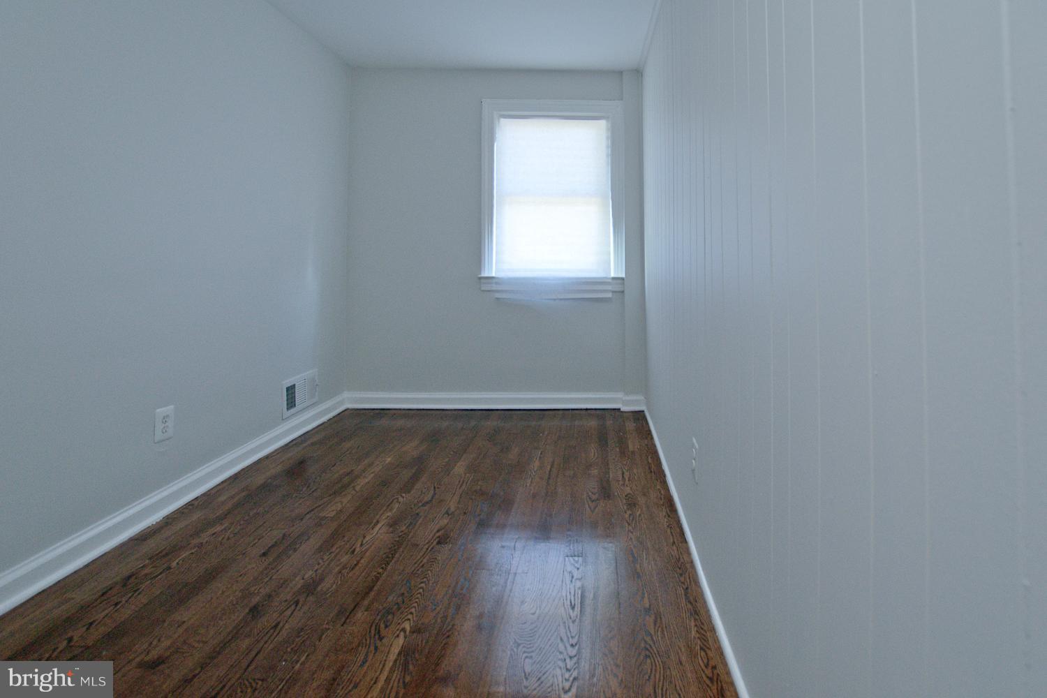 1003 Wedgewood Road Baltimore, MD 21229 - Photo 14 of 21 Bedroom