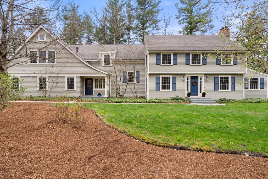 25 Aberdeen Road Weston, MA 02493 - Photo 1 of 40 front view of a house with a yard