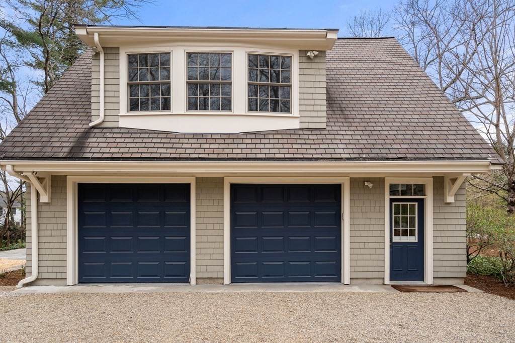 25 Aberdeen Road Weston, MA 02493 - Photo 38 of 40 a front view of a house