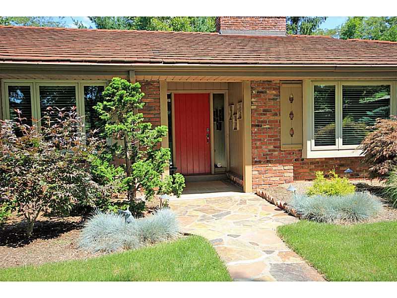 962 Osage Road Pittsburgh, PA 15243 - Photo 3 of 25 Exterior Front.