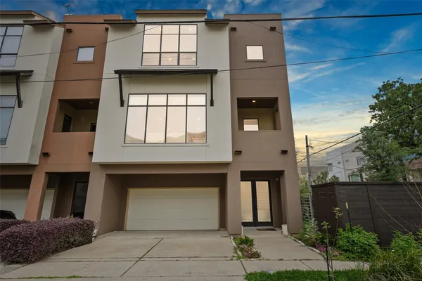 $3,800 | 5602 Blossom Street, Houston, TX 77007