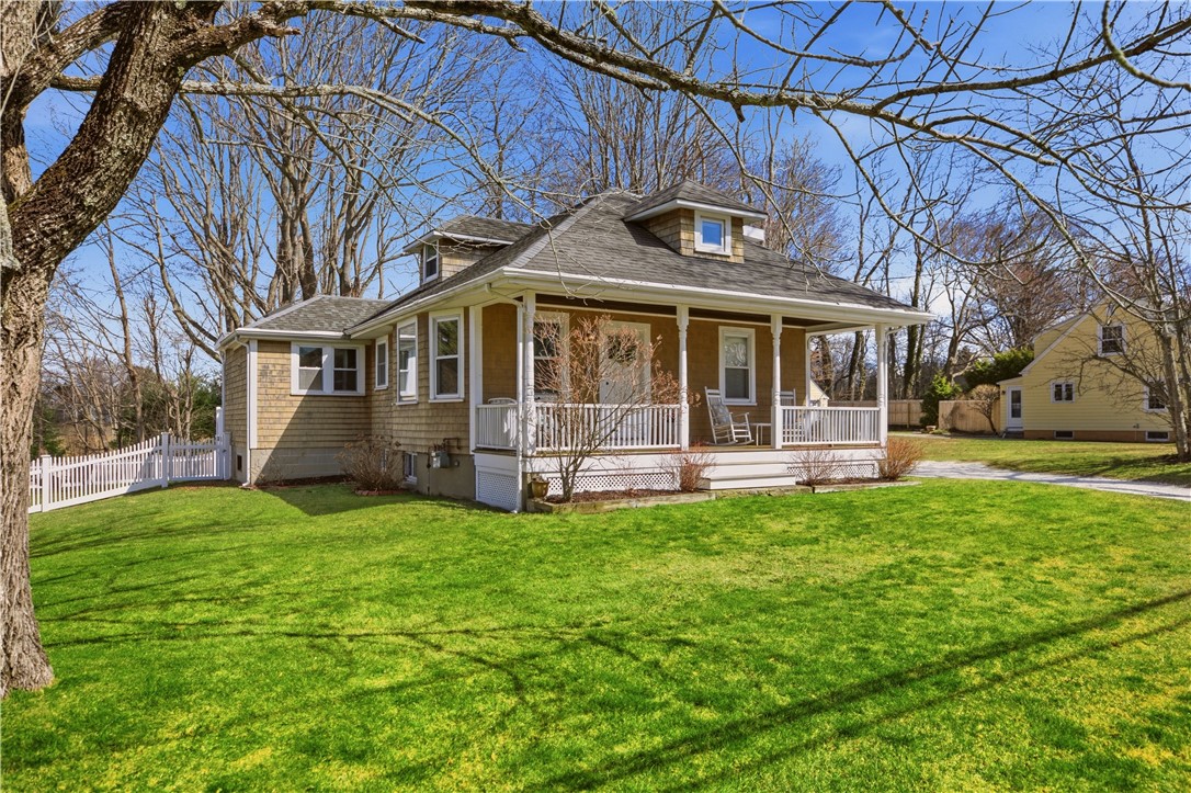 603 Maple Avenue Barrington, RI 02806 - Photo 1 of 31