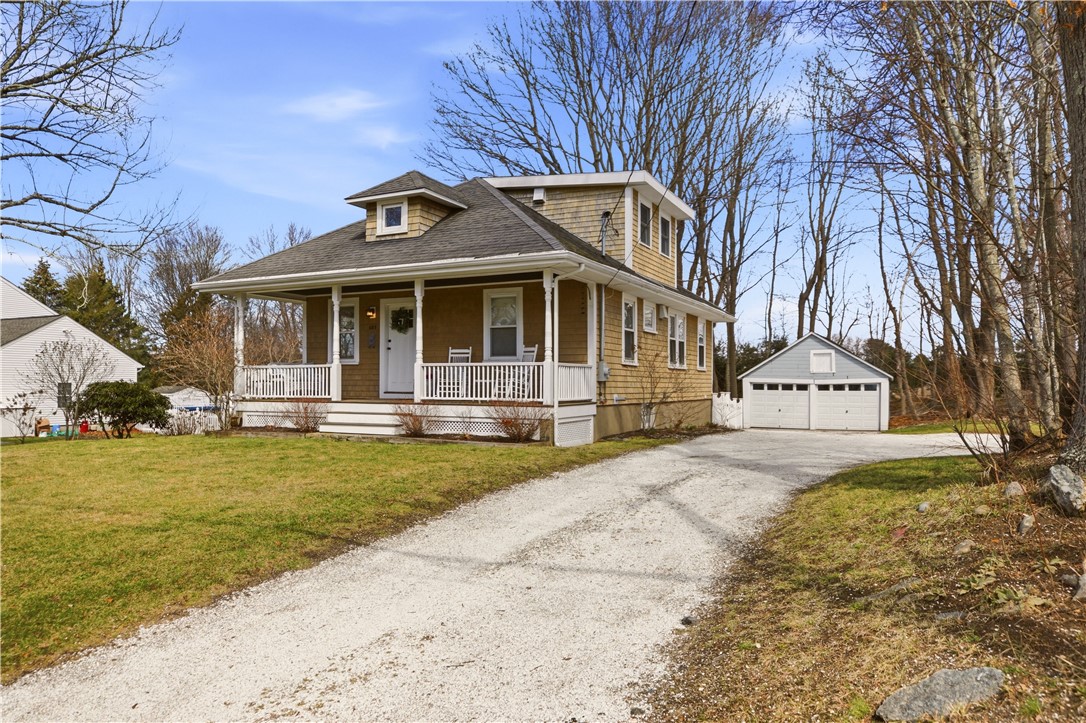 603 Maple Avenue Barrington, RI 02806 - Photo 2 of 31