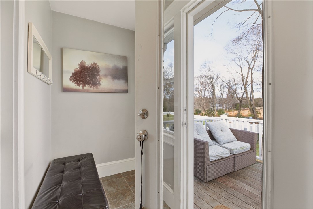 603 Maple Avenue Barrington, RI 02806 - Photo 23 of 31