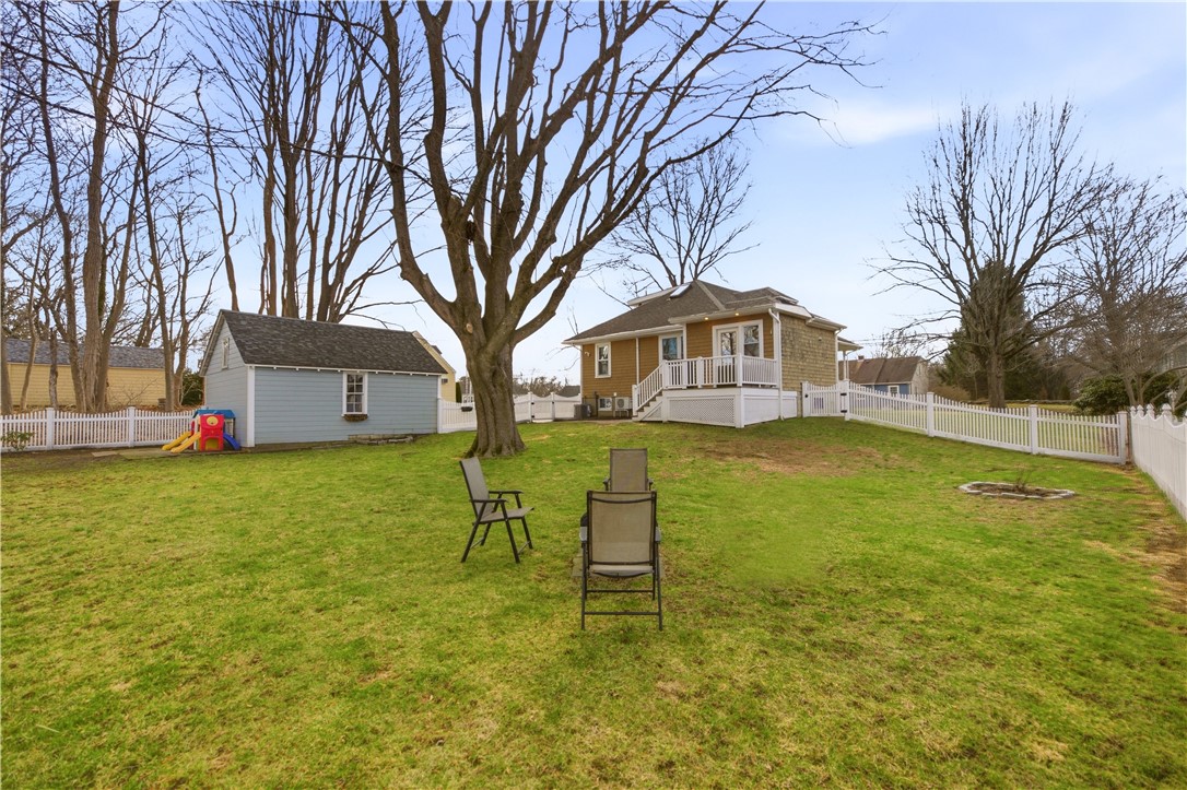 603 Maple Avenue Barrington, RI 02806 - Photo 26 of 31