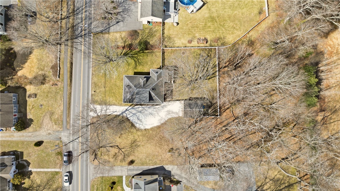 603 Maple Avenue Barrington, RI 02806 - Photo 28 of 31