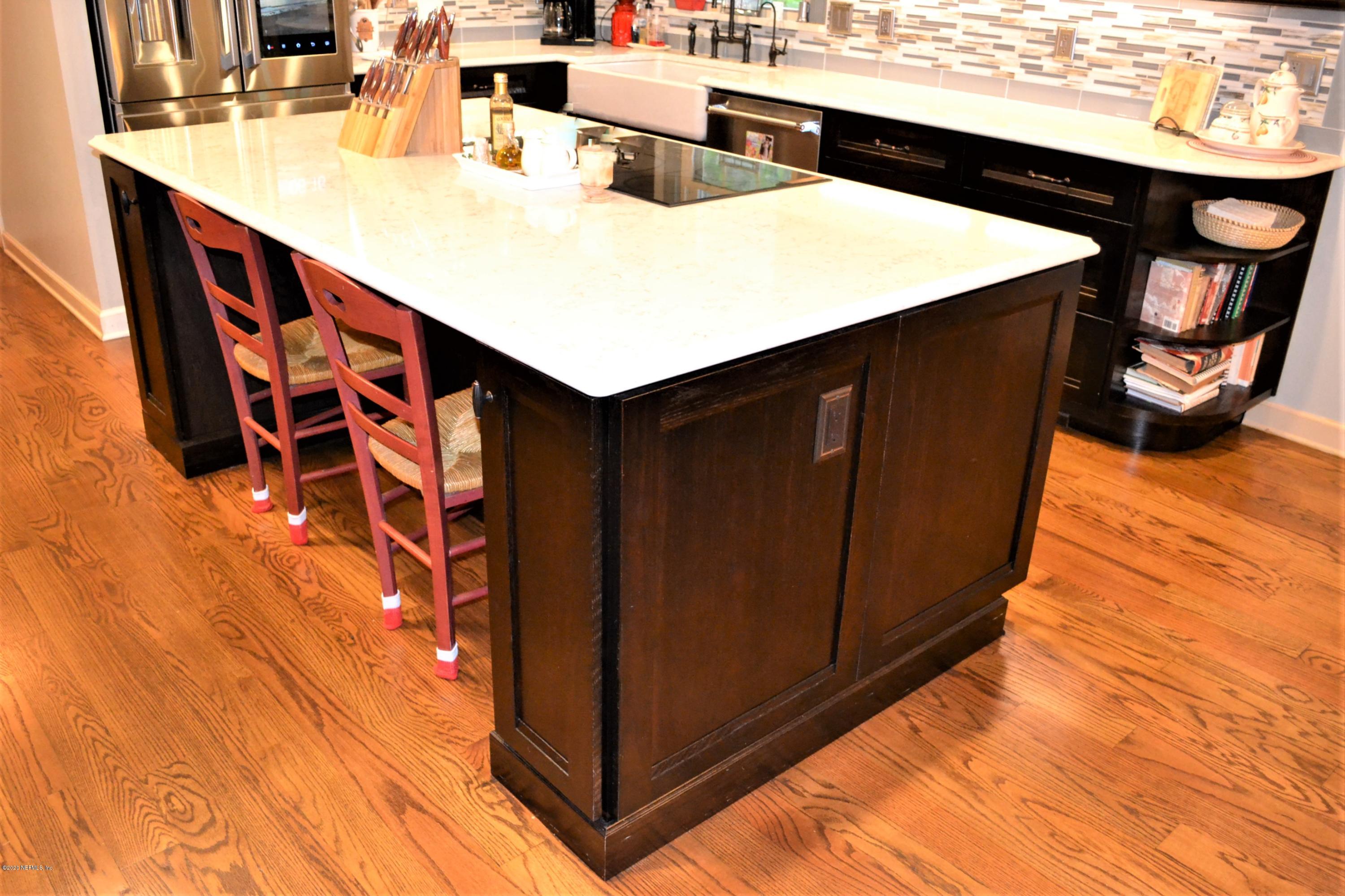 2562 Crooked Creek Point Road Middleburg, FL 32068 - Photo 10 of 59 Keeping Kitchen Sitting