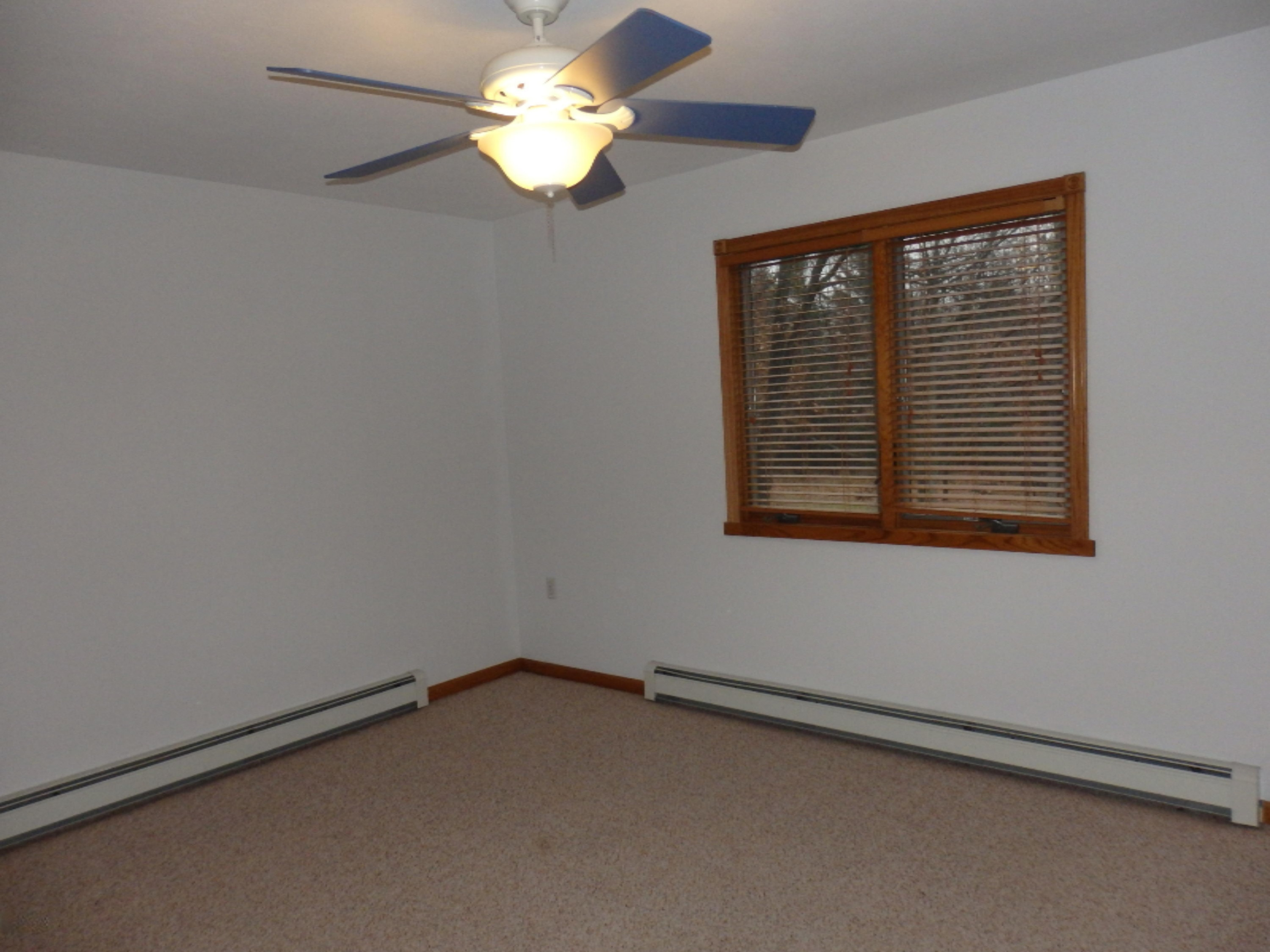 3845 Linke Road Manistee, MI 49660 - Photo 35 of 58 Upper bedroom 3