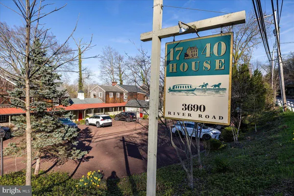 $975,000 | 3673 River Road, Lumberville, PA 18933