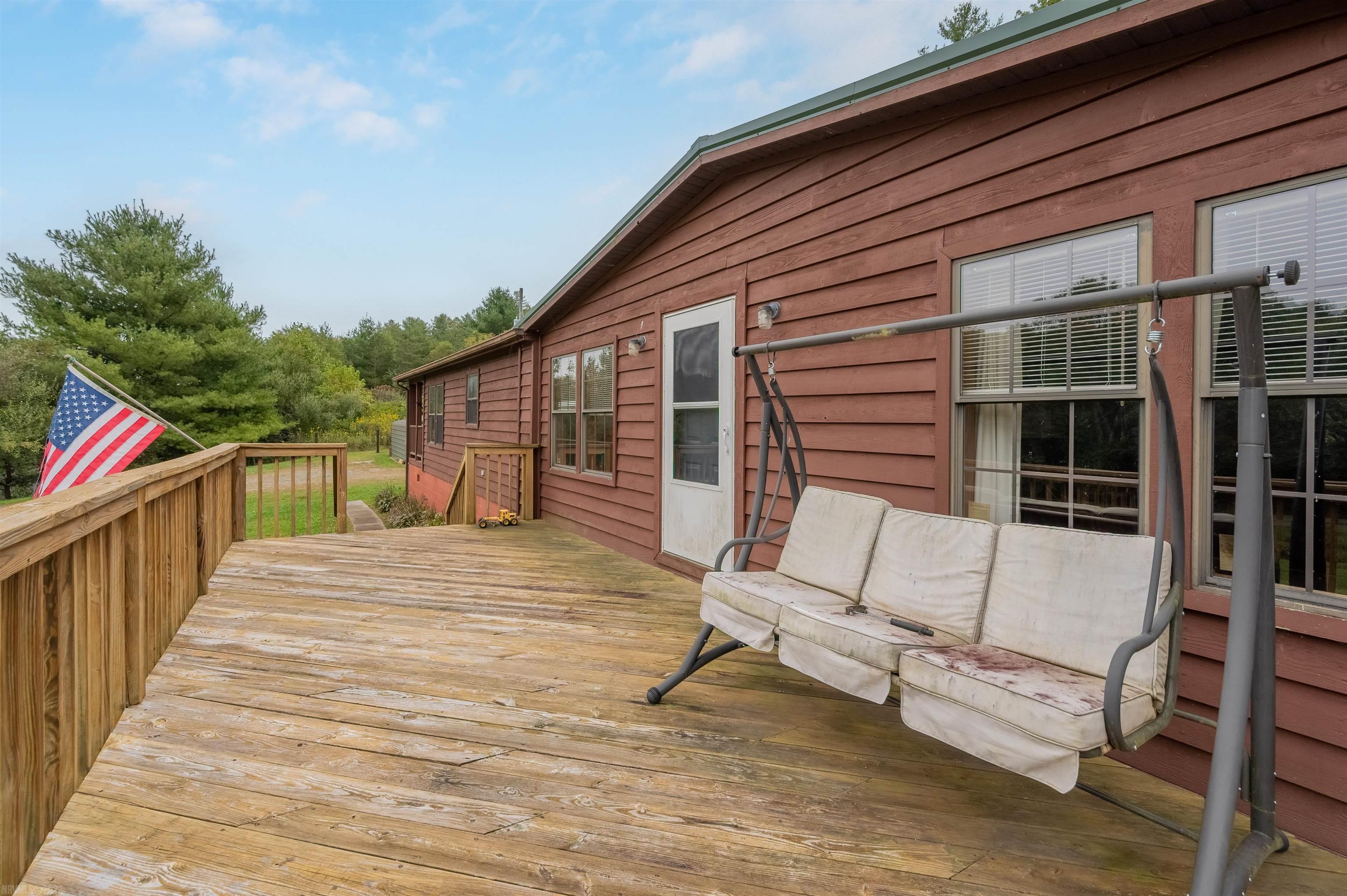 313 Moore Road Northeast Floyd, VA 24091 - Photo 7 of 58 Gallery Image 7