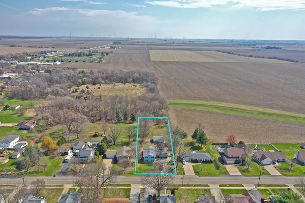 $230,000 | 311 South Otter Creek Street, Streator, IL 61364