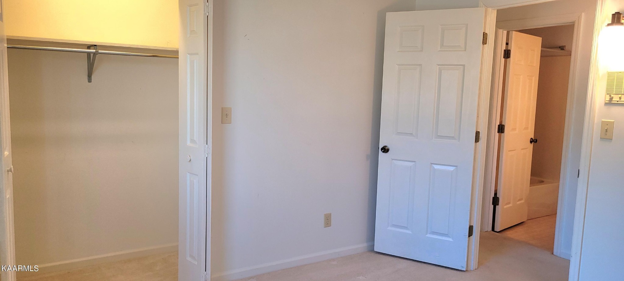 115 Claremont Road Oak Ridge, TN 37830 - Photo 20 of 39 a view of walk in closet