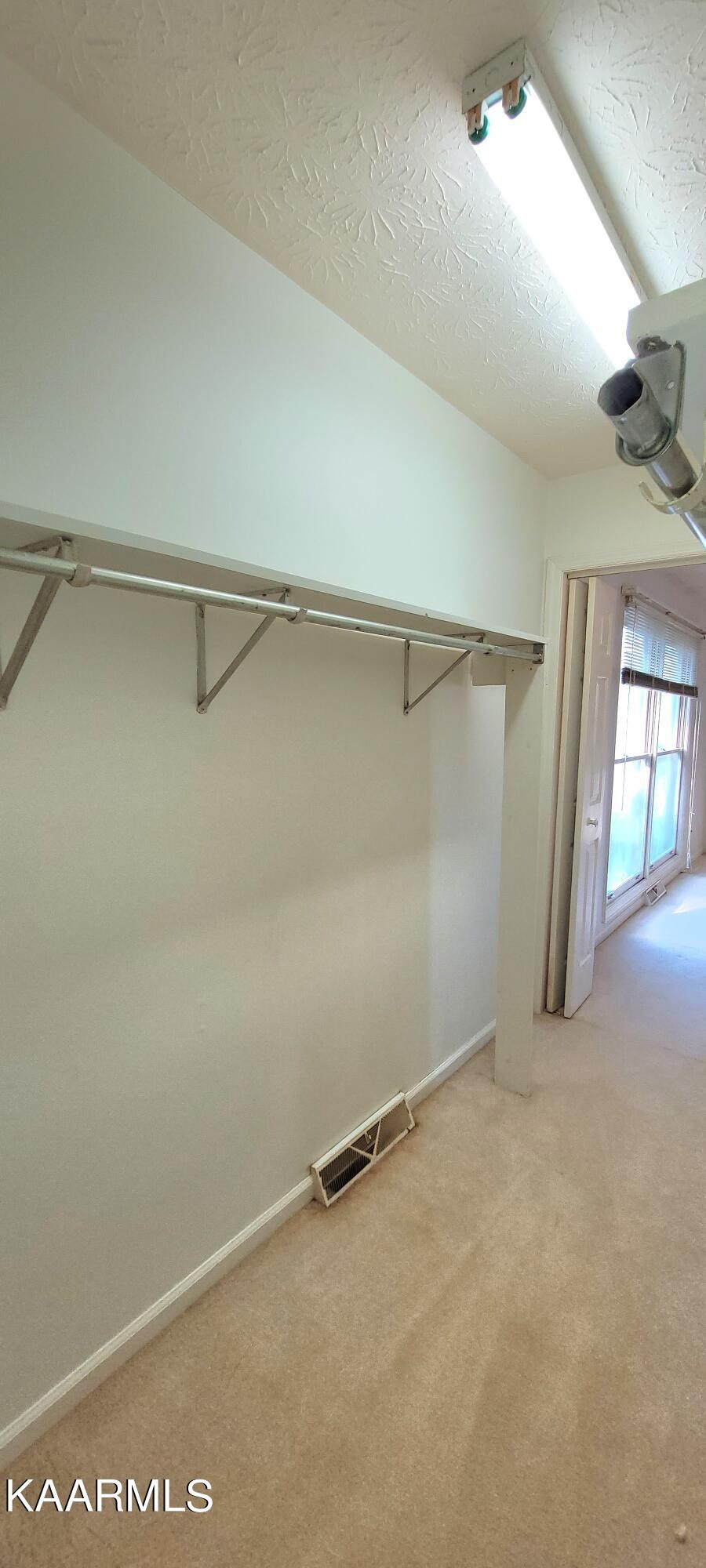 115 Claremont Road Oak Ridge, TN 37830 - Photo 30 of 39 a view of an empty room