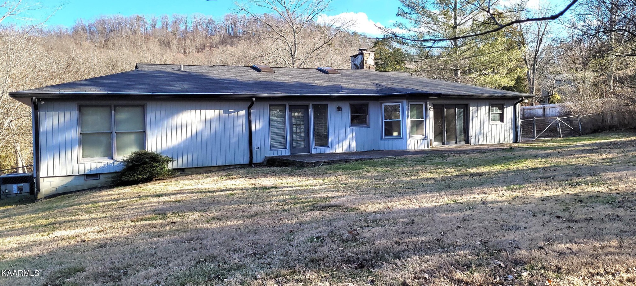 115 Claremont Road Oak Ridge, TN 37830 - Photo 34 of 39 a view of a house with a yard