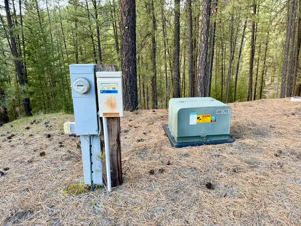 $399,950 | 1199 Gold Edge Mine Road, Kettle Falls, WA 99141
