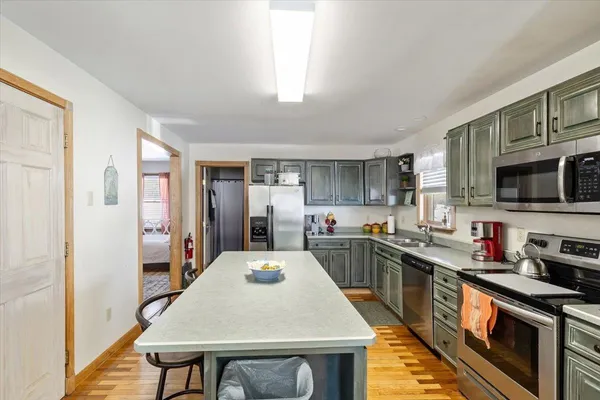 $799,000 | 126 Georgia Shore Road, St. Albans Town, VT 05478