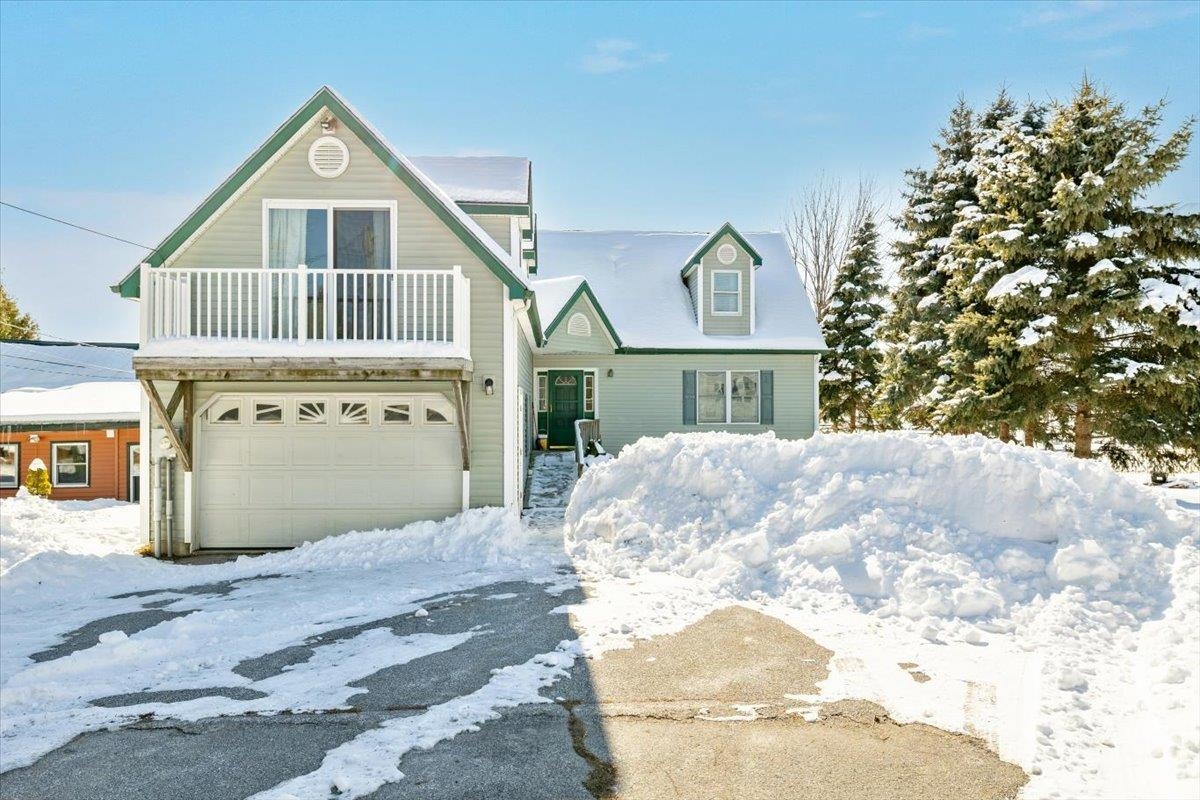 126 Georgia Shore Road St. Albans Town, VT 05478 - Photo 9 of 56