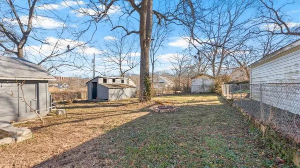 $160,000 | 1613 South Norwood Avenue, Independence, MO 64052