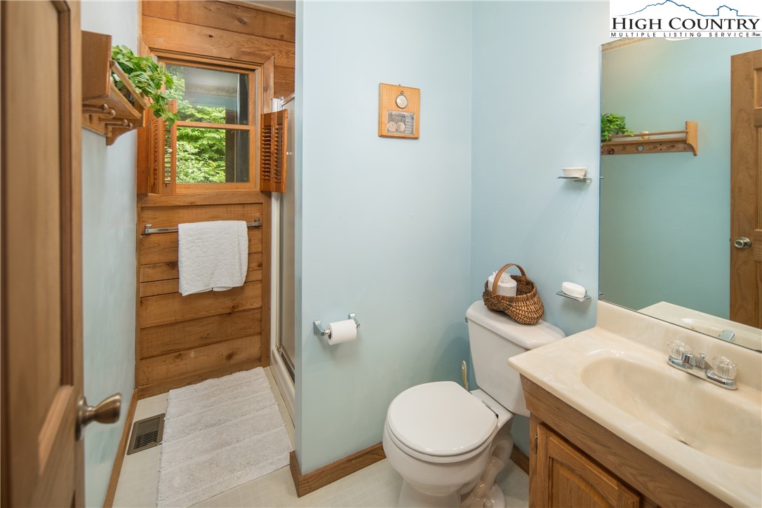 470 Forest Grove Road Vilas, NC 28692 - Photo 18 of 36 Gallery Image 18