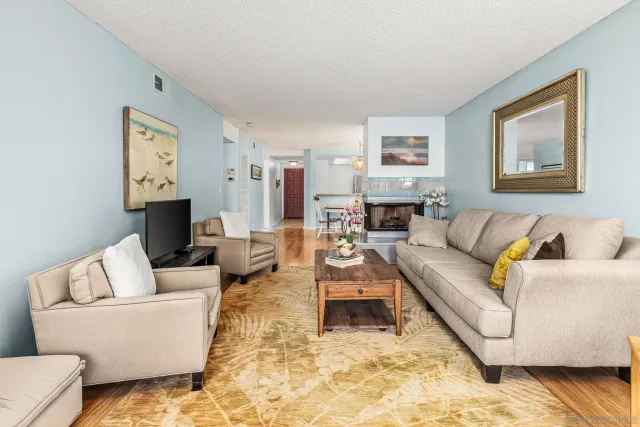 $889,000 | 3130 Avenida De Portugal, Unit 101, San Diego, CA 92106