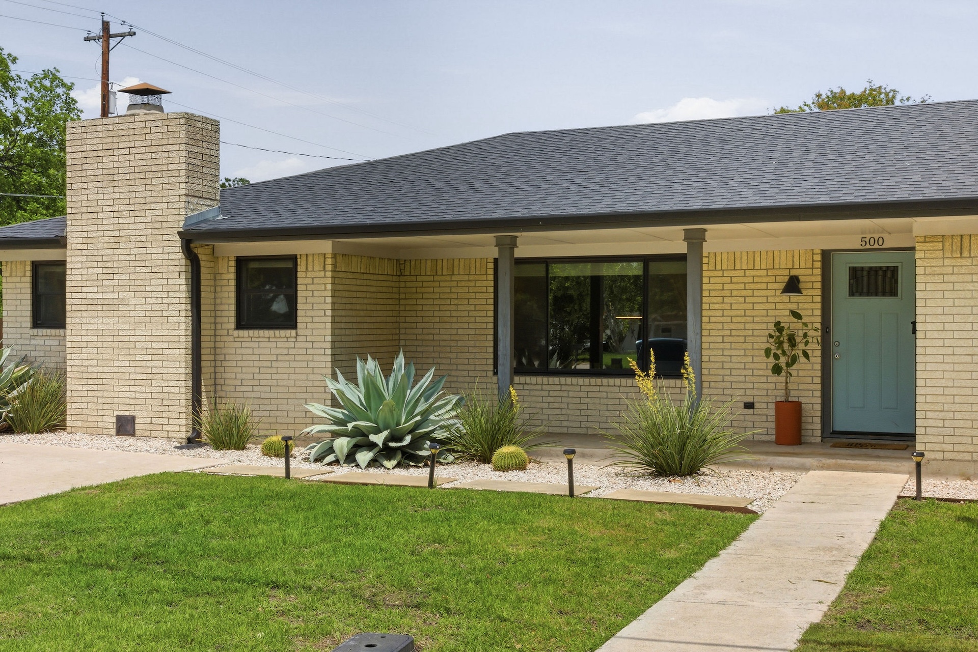 500 South Rio Grande Street Lockhart, TX 78644 - Photo 3 of 40